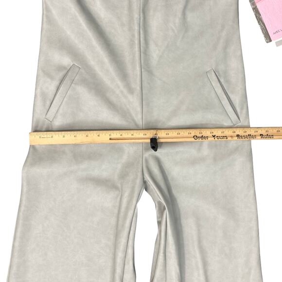 Avec Les Filles Anthropologie Gray Vegan Leather Wide Leg Jumpsuit sz XS NEW Tag - Picture 5 of 14